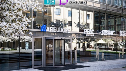 Pronájem kanceláře 279 m², Praha 7