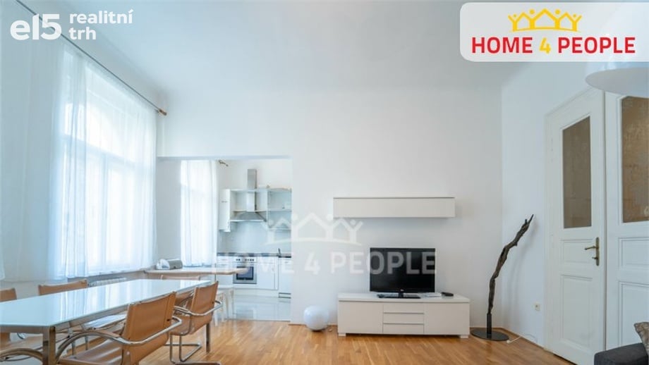 Pronájem bytu 2+kk 81 m², Praha 2
