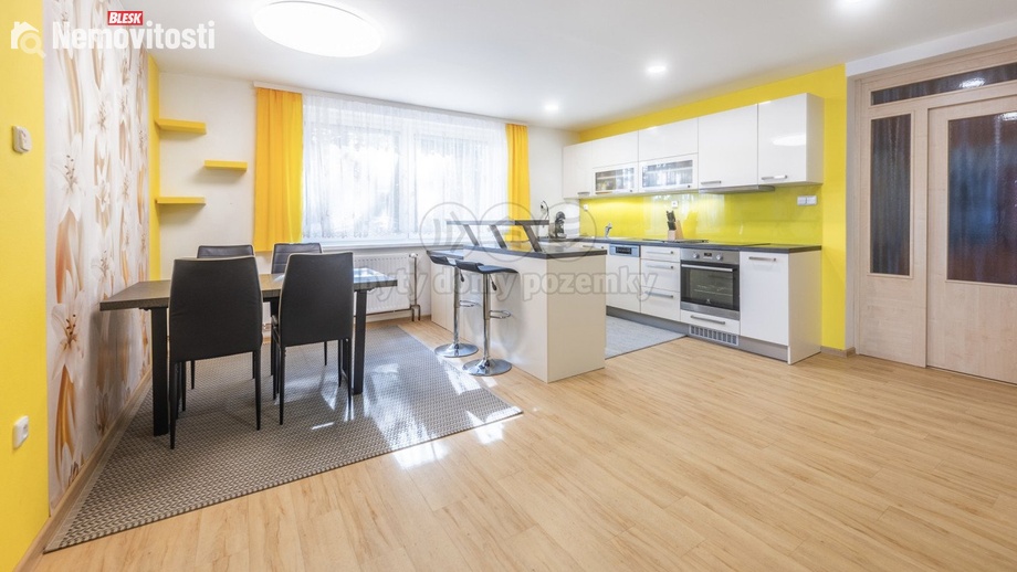 Prodej bytu 5+1 150 m², Zlín - Kudlov