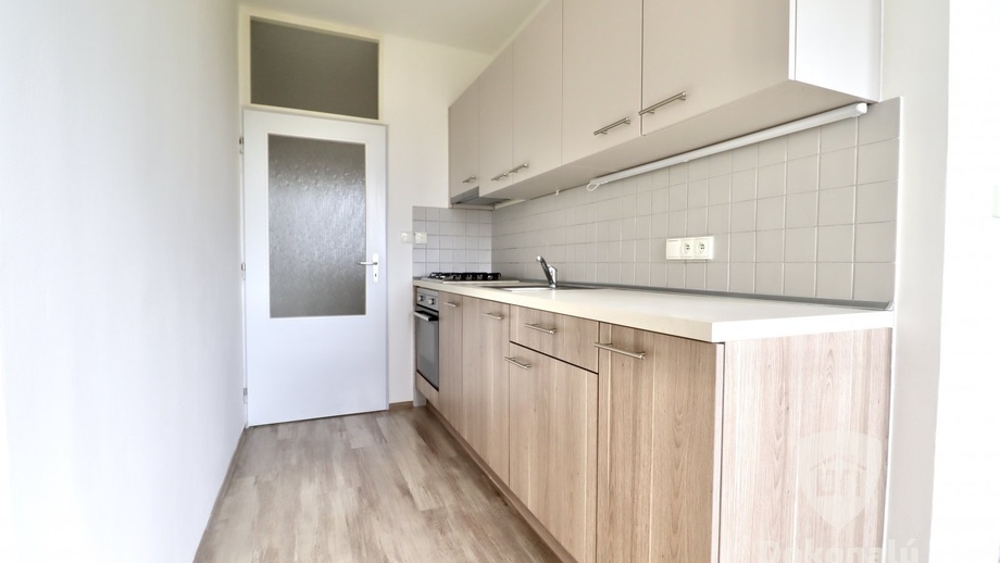 Pronájem byty 2+1, 63 m² - Praha - Hostivař