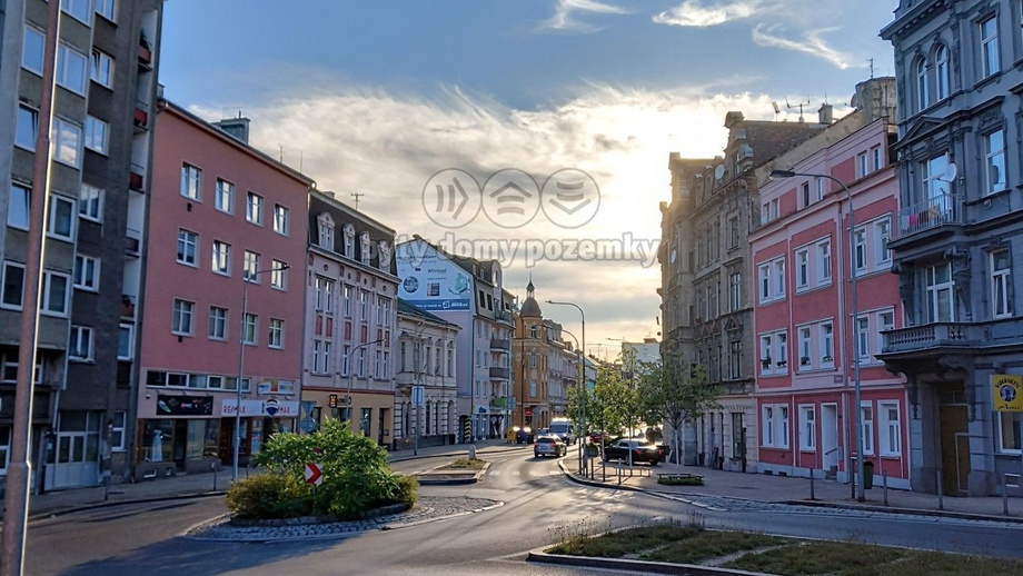 Prodej bytu 2+1 56 m², Karlovy Vary - Rybáře