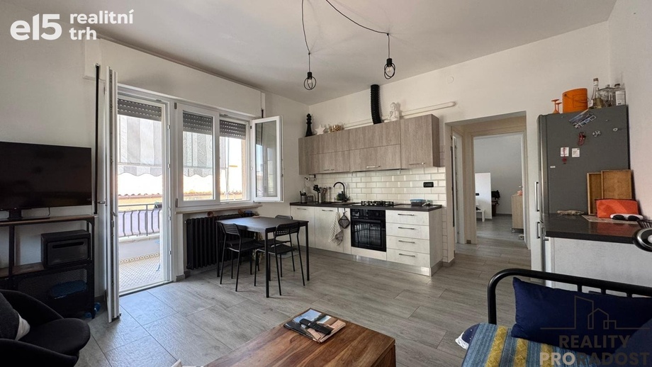 Prodej bytu 2+kk 66 m²