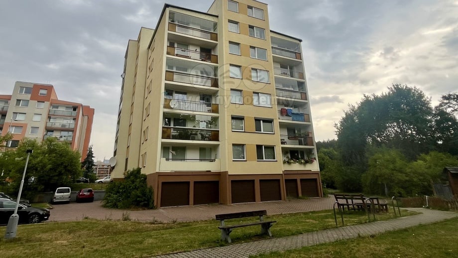 Pronájem byty 2+kk, 48 m² - Praha - Újezd u Průhonic