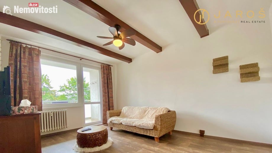 Pronájem bytu 3+1 61 m², Klášterec nad Ohří - Miřetice u Klášterce nad Ohří