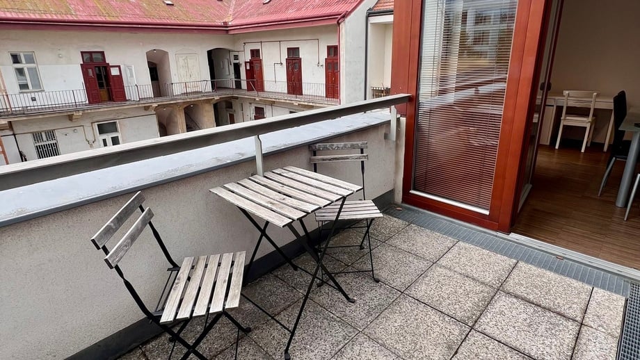 Pronájem byty 2+1, 88 m² - Praha - Karlín