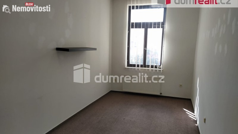 Pronájem kanceláře 17 m², Opava (nečleněná část města)