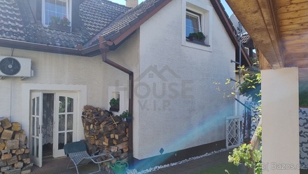 Prodej vícegeneračního domu 203 m², Hýskov