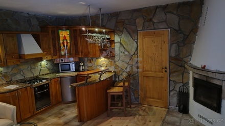 Prodej vícegeneračního domu 203 m², Hýskov