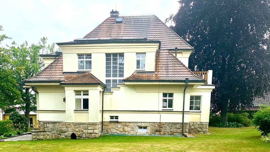 Prodej rodinné domy, 271 m² - Skalná
