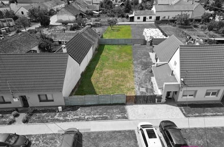 Prodej stavebního pozemku 600 m², Drnholec