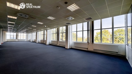 Pronájem kanceláře 1 385 m², Brno - Královo Pole