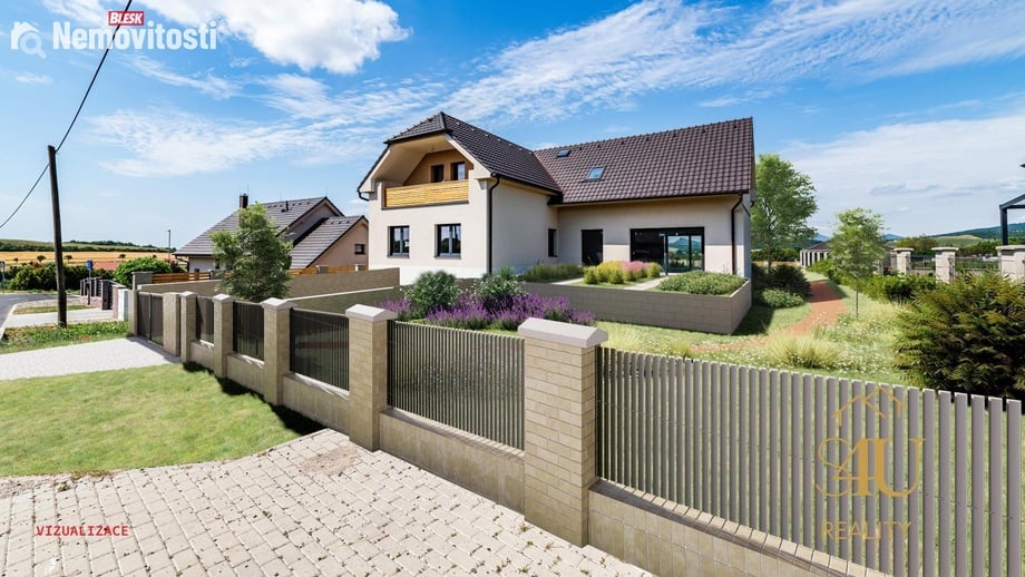 Prodej rodinného domu 470 m², Podviní