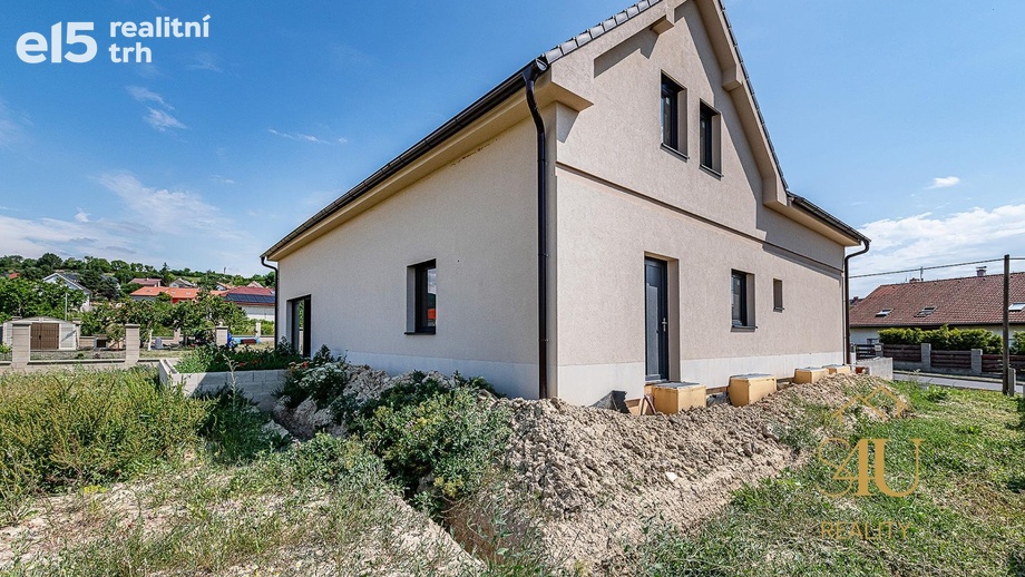 Prodej vícegeneračního domu 470 m², Podviní