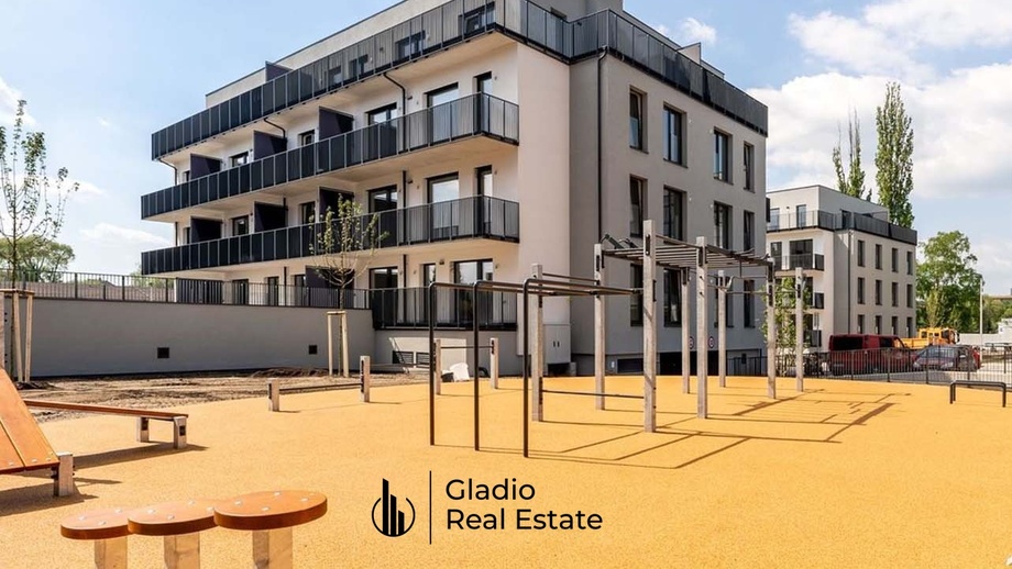 Prodej byty 2+kk, 45 m² - Kladno