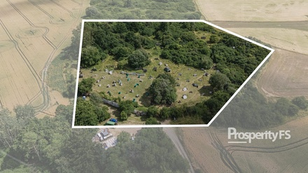 Prodej komerčního pozemku 15 944 m², Velká Dobrá