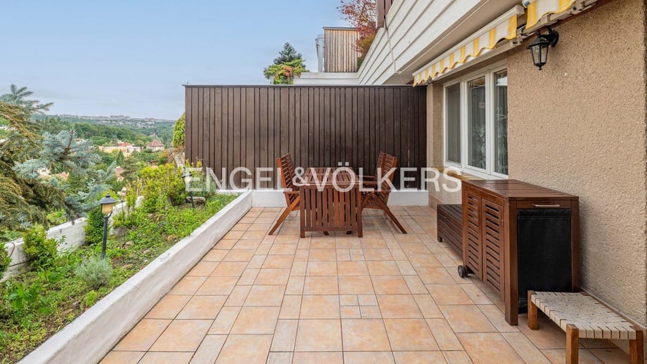 Prodej byty 4+kk, 77 m² - Praha - Podolí