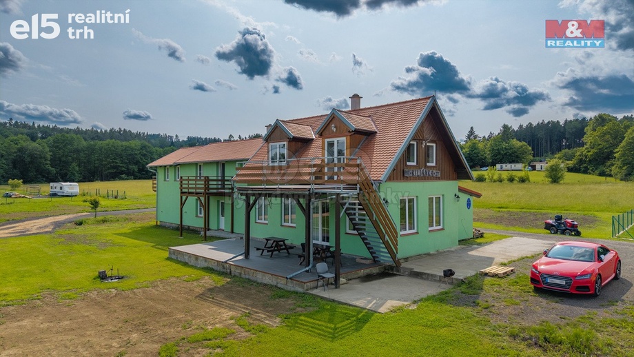 Prodej nemovitosti pro ubytování 245 m², Ostružno