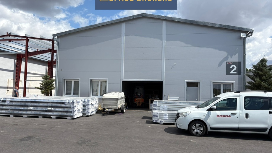 Pronájem sklady, 440 m² - Mělník
