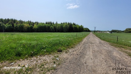 Prodej louky 2 247 m², Moravský Beroun