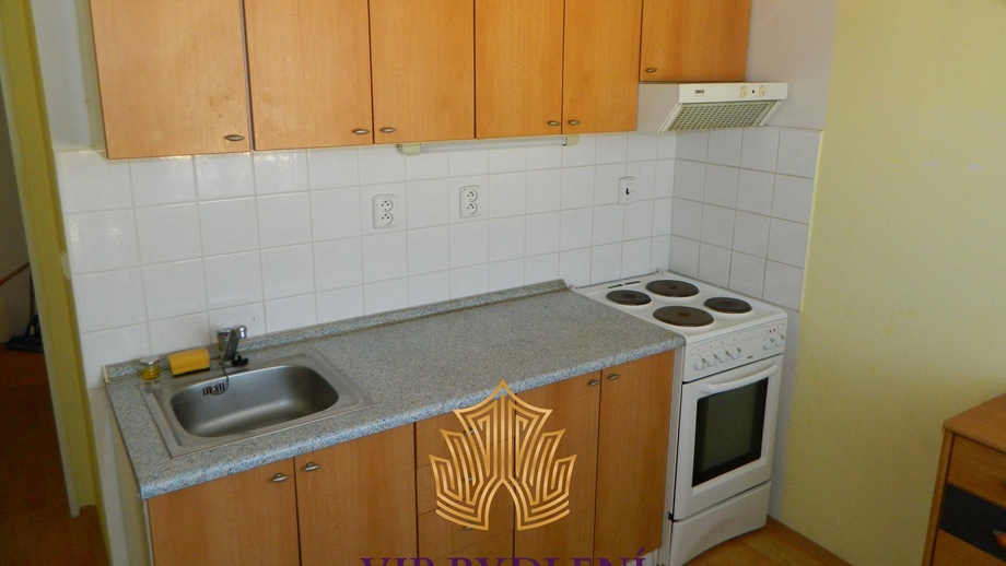 Pronájem byty 1+1, 35 m² - Milovice - Mladá