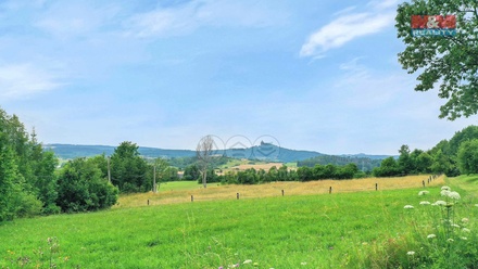 Prodej stavebního pozemku 2 267 m², Libuň