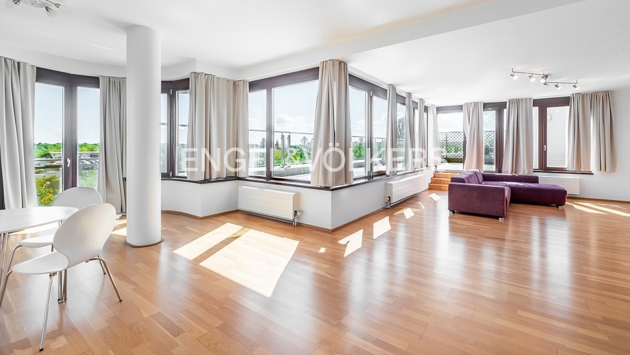 Pronájem bytu 2+kk 98 m², Praha