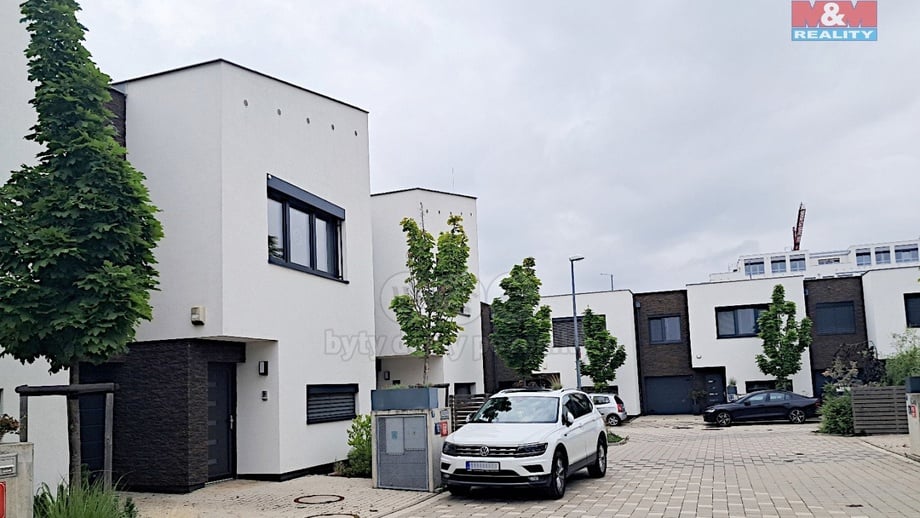 Prodej rodinné domy, 150 m² - Praha - Štěrboholy