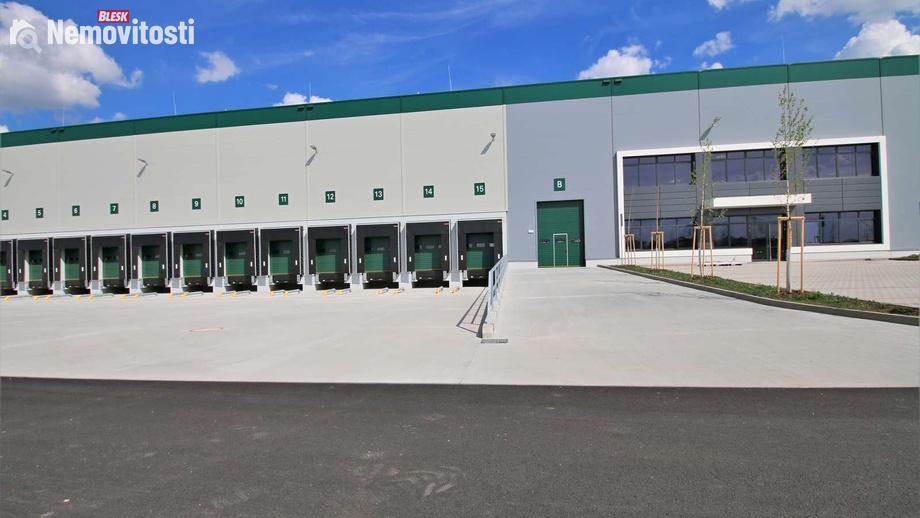 Pronájem výrobního prostoru 12 667 m², Syrovice