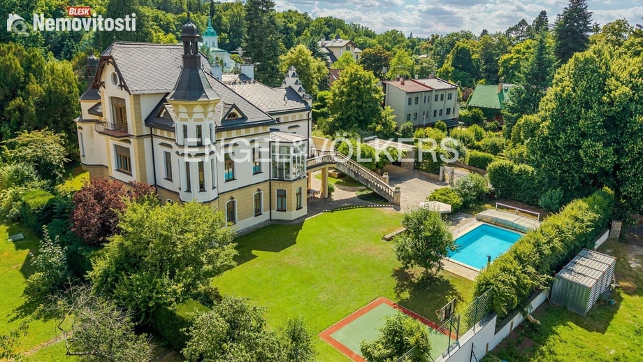 Prodej vily 581 m², Dobřichovice