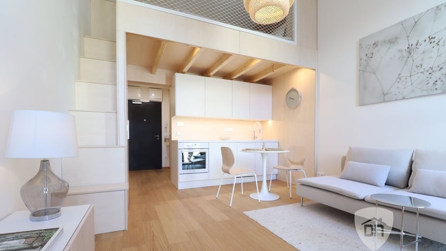 Pronájem bytu 1+kk 35 m², Praha - Holešovice
