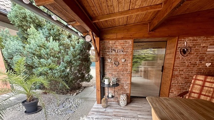 Prodej rodinného domu 250 m², Znojmo - Oblekovice