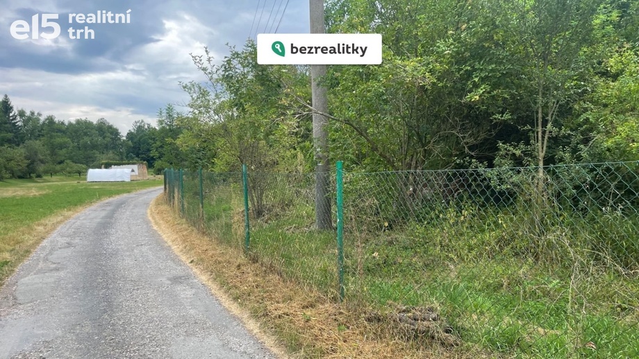 Prodej stavebního pozemku 1 325 m², Broumy