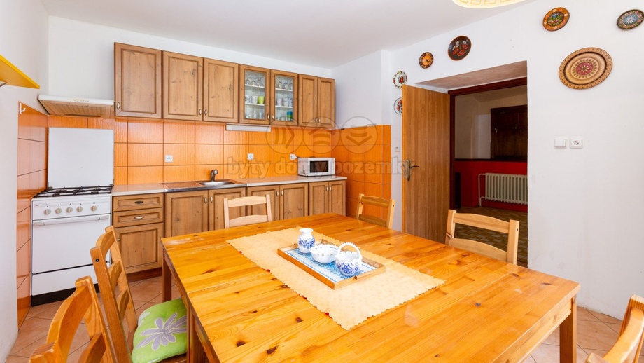 Prodej chalupy 190 m², Lipová-lázně