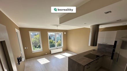 Prodej bytu 3+kk 75 m², Praha 9