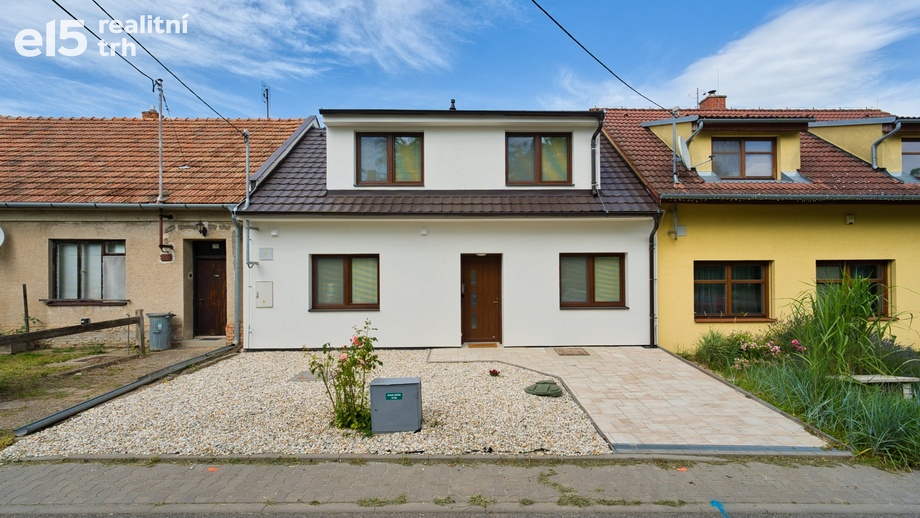 Pronájem rodinného domu 160 m², Hostěrádky-Rešov