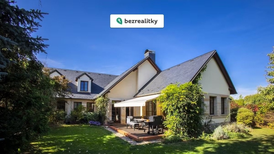 Prodej rodinného domu 344 m², Říčany