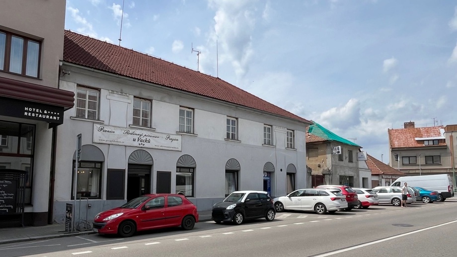 Prodej restaurace 175 m², Chlumec nad Cidlinou I