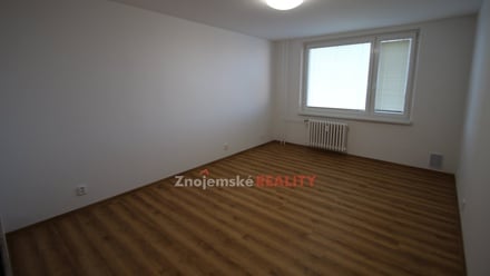 Pronájem bytu 1+kk 30 m², Znojmo - Přímětice
