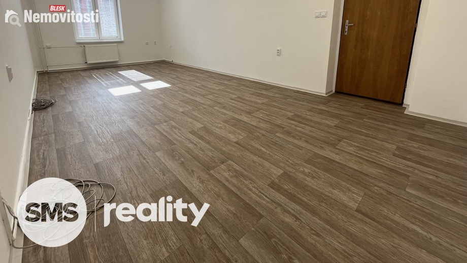 Pronájem kanceláře 26 m², Opava (nečleněná část města)