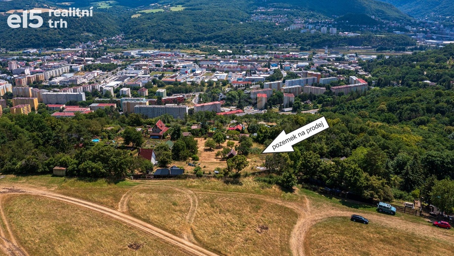 Prodej zahrady 1 963 m², Ústí nad Labem - Severní Terasa