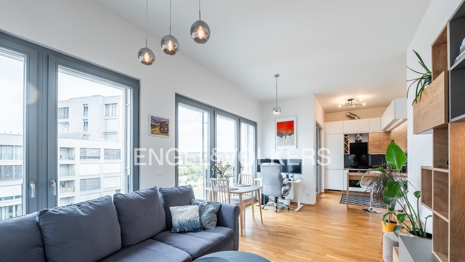 Pronájem bytu 2+kk 60 m², Praha - Karlín