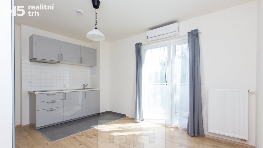 Pronájem bytu 2+kk 31 m², Tuchoměřice