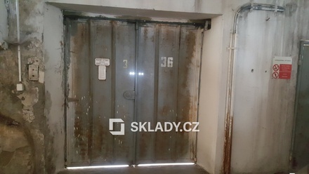 Prodej komerčního pozemku 25 000 m², Cvikov