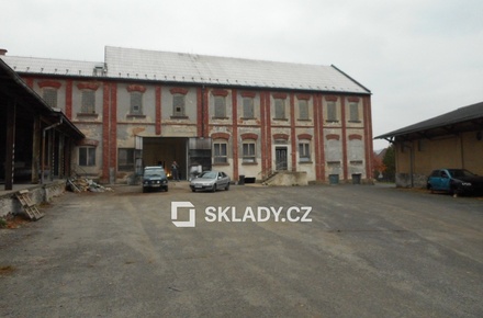 Prodej komerčního pozemku 25 000 m², Cvikov