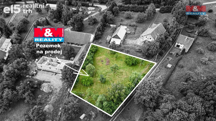 Prodej stavebního pozemku 1 800 m², Lično - Radostovice