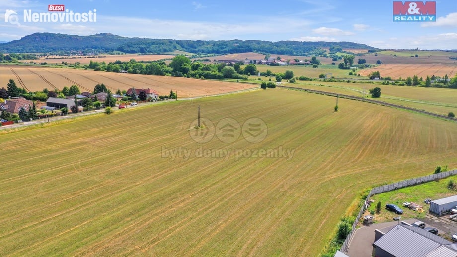 Prodej komerčního pozemku 9 921 m², Mnichovo Hradiště
