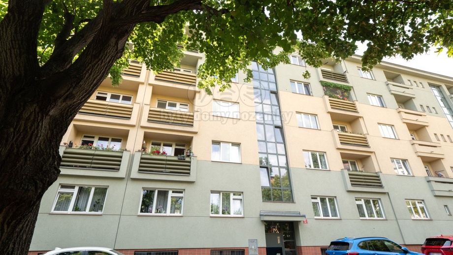 Prodej bytu 3+1 76 m², Praha 10