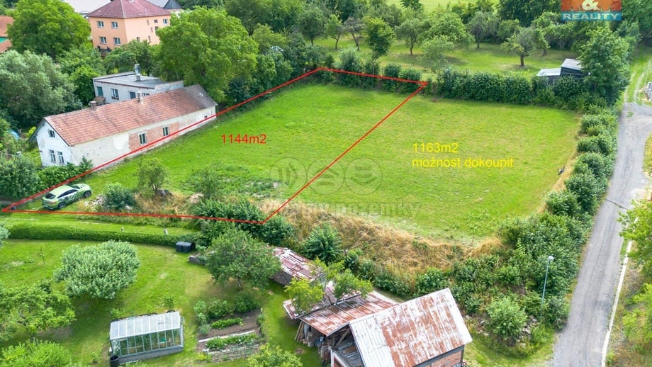 Prodej stavebního pozemku 1 144 m², Kamenná Lhota