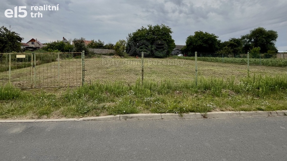 Prodej stavebního pozemku 964 m², Staňkovice