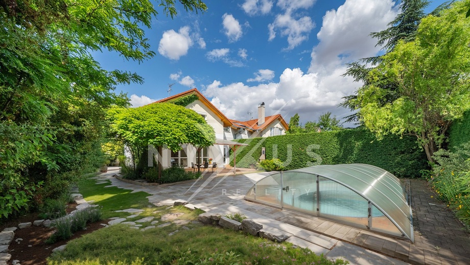 Prodej rodinného domu 143 m², Bašť